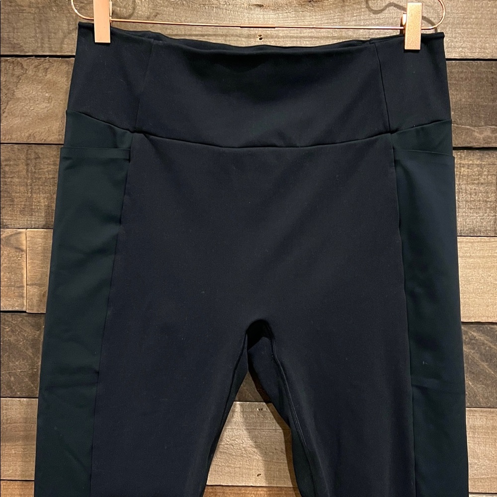 Honeylove Women's Legging 2.0 Smoothing Effect in Black - Picture 3 of 8